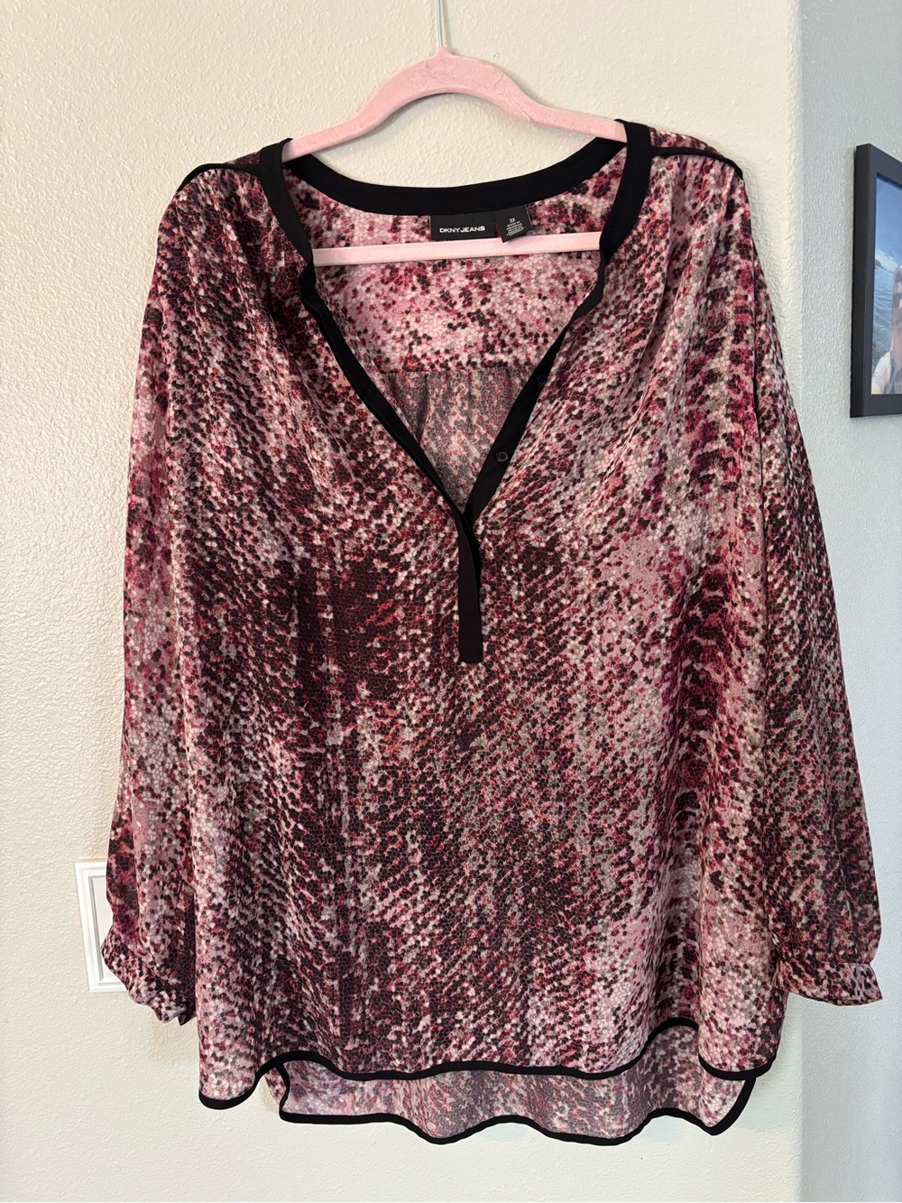 DKNY Jeans Black Pink Abstract Snakeskin Blouse 3X